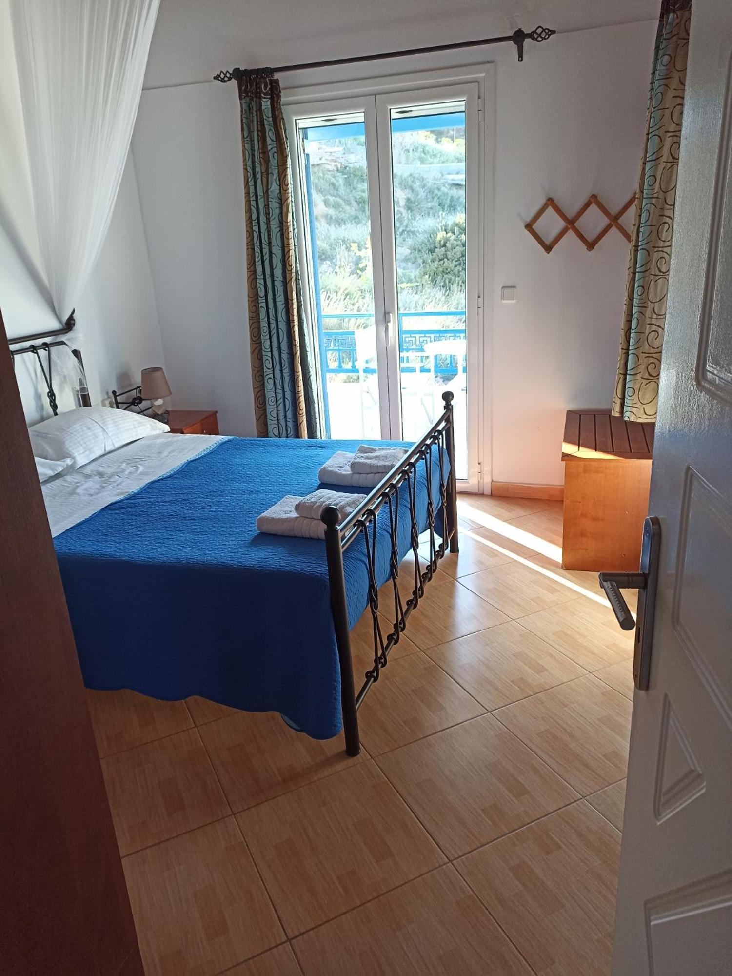 Agia Pelagia Απεραντο Γαλαζιο公寓 外观 照片