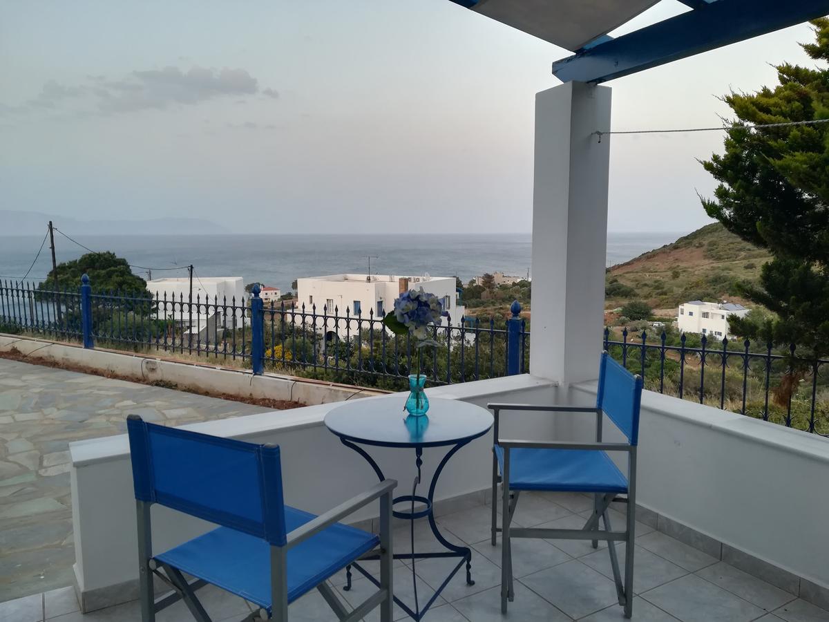 Agia Pelagia Απεραντο Γαλαζιο公寓 外观 照片